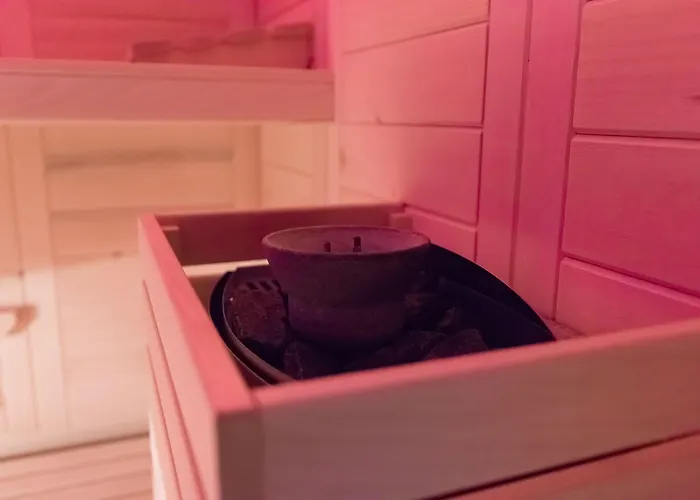 Nočitev z zajtrkom Nena 3*